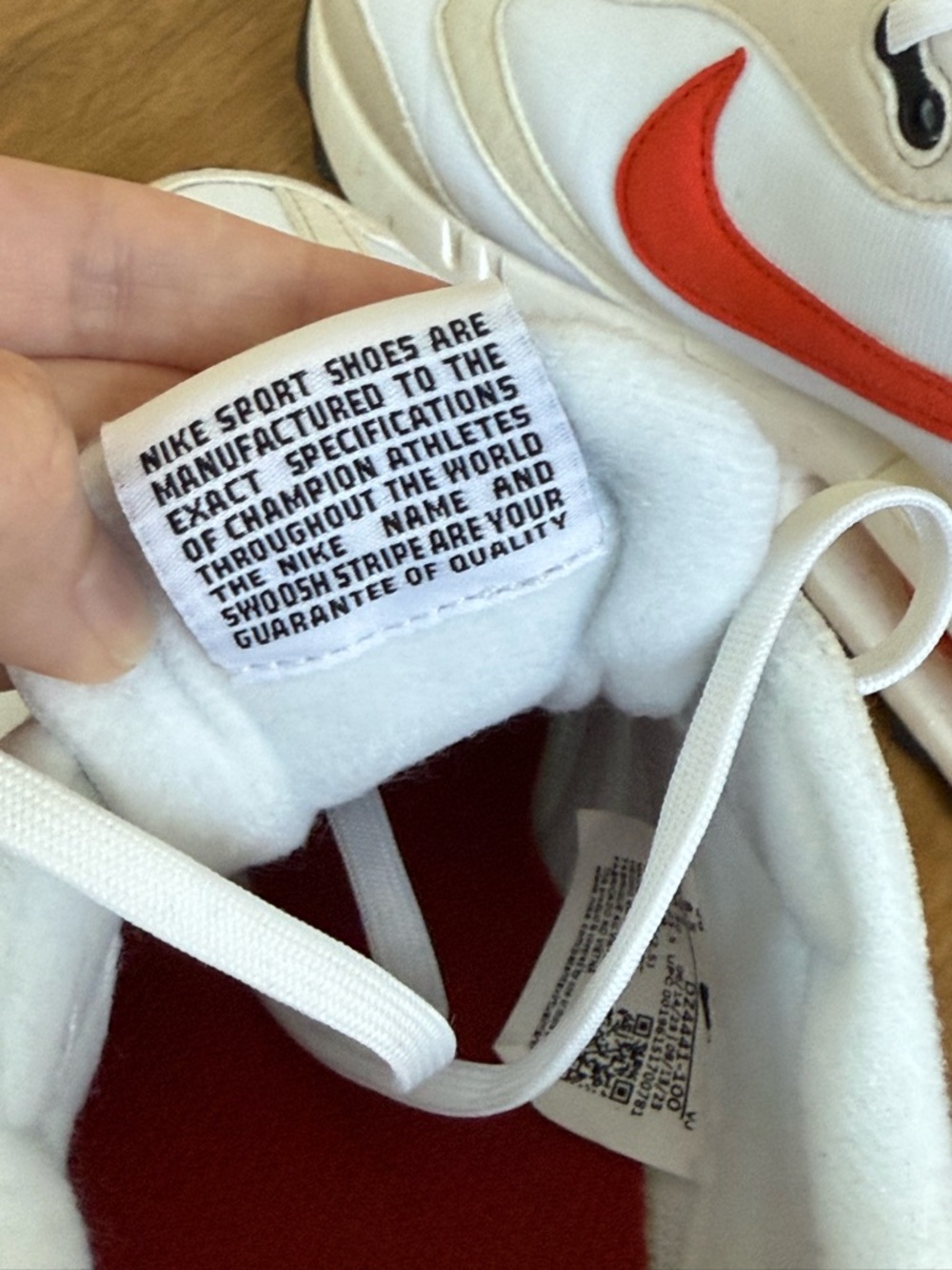Nike Air Max Dawn Sneakers White Mantra Orange Women’s 8.5 - Picture 14 of 15